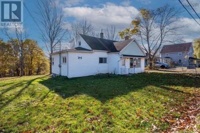 251 Town Rd, House other with 4 bedrooms, 2 bathrooms and null parking in Falmouth NS | Image 2