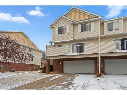 7598 Crimson Ln, Savage, MN, 55378-4702 | Card Image