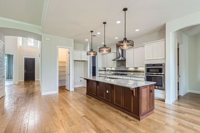 10107 Ida Grove Ln, House other with 5 bedrooms, 4 bathrooms and 5 parking in Austin TX | Image 9