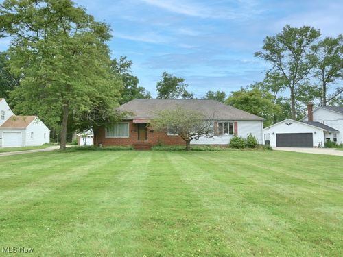 35545 Roberts Road, Eastlake, OH, 44095 | Card Image