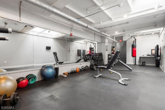 APT-219X - 300 Communipaw Ave, Townhouse with 3 bedrooms, 2 bathrooms and null parking in Jersey City NJ | Image 23