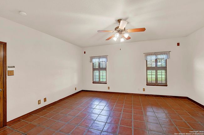101 Ranch Rd, House other with 3 bedrooms, 3 bathrooms and null parking in Adkins TX | Image 30