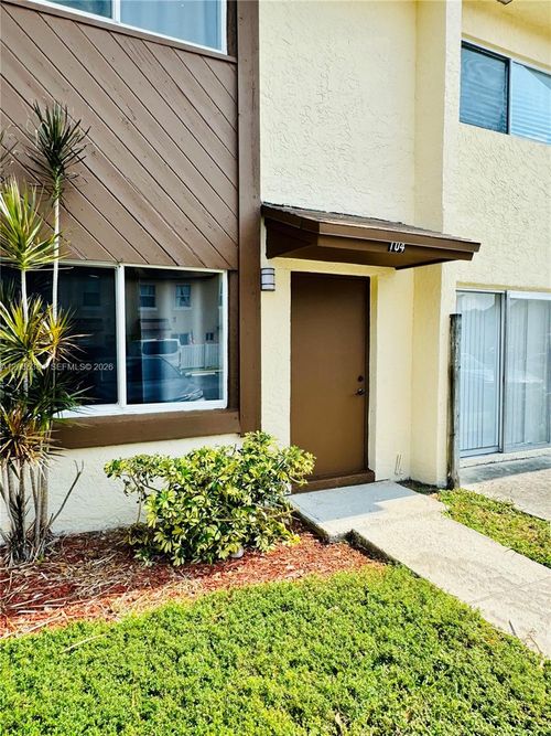4-d-6625 Winfield Blvd, MARGATE, FL, 33063-7159 | Card Image
