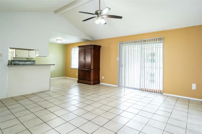 Family Room | Image 7