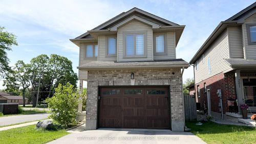 197 Baxter St, London, ON, N5W0A2 | Card Image