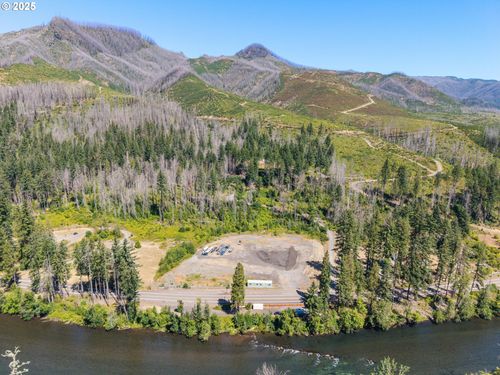 50389 Mckenzie Hwy, Vida, OR, 97488-9747 | Card Image