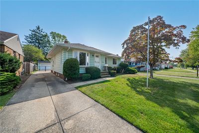 View of front of house with a front lawn | Image 2