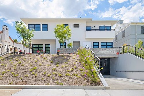 4-822 S Plymouth, Los Angeles, CA, 90005 | Card Image