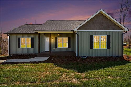 2873 Glowing Wood Trl, Asheboro, NC, 27205-8271 | Card Image
