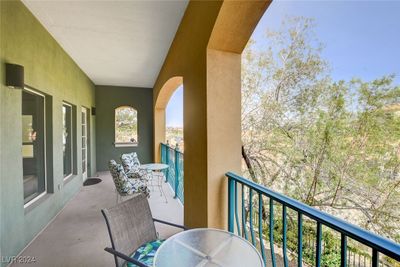 204 - 30 Strada Di Villaggio, Home with 2 bedrooms, 1 bathrooms and 1 parking in Henderson NV | Image 2