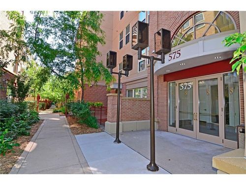 apt-123-575 N 1st St, Minneapolis, MN, 55401-4317 | Card Image