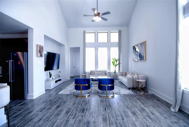 31447 Golden Cliffs Ln, House other with 5 bedrooms, 3 bathrooms and 2 parking in Fulshear TX | Image 11