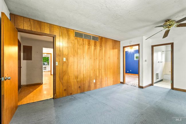 206 E 2 Nd Ave, House other with 2 bedrooms, 2 bathrooms and 1 parking in Clark Fork ID | Image 39