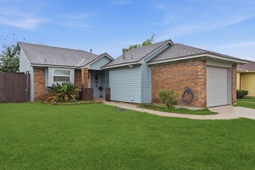 1131 Somercotes Ln, Channelview, TX, 77530-2413 | Card Image