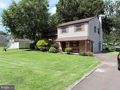 324 Eastwood Ave, FEASTERVILLE TREVOSE, PA, 19053-4514 | Card Image