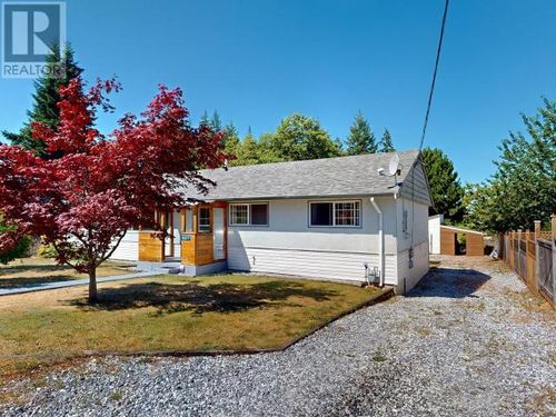 6377 Chilco Ave, Powell River, BC, V8A4Z9 | Card Image