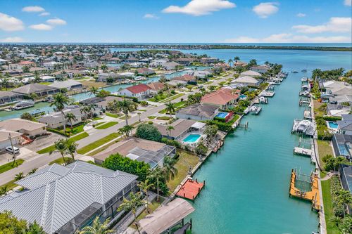 850 Perrine Ct, Marco Island, FL, 34145-6813 | Card Image
