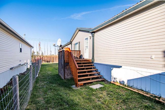 544 Queen Street, House other with 4 bedrooms, 2 bathrooms and 2 parking in Elnora AB | Image 30