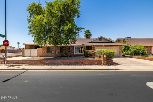 2361 E Capri Ave, Mesa, AZ, 85204-2917 | Card Image