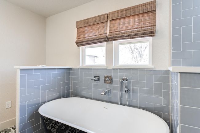 505 W 7 Th St, House other with 4 bedrooms, 3 bathrooms and null parking in Idalou TX | Image 28