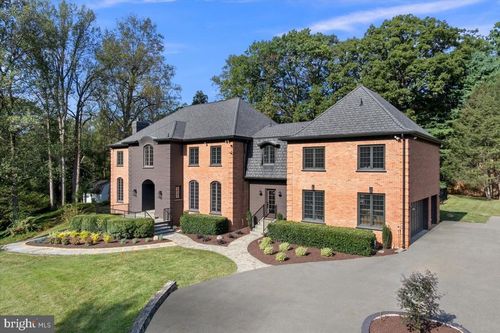 10816 Barn Wood Ln, POTOMAC, MD, 20854-1328 | Card Image