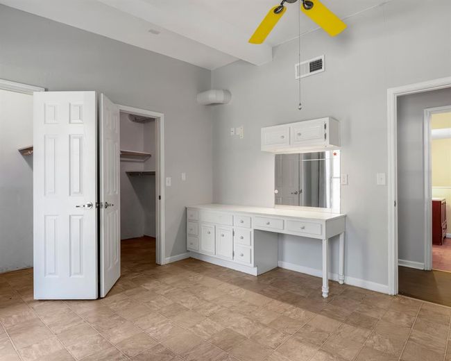 Primary bedroom with 2 walk-in closets | Image 42