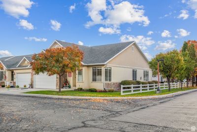 1149 W Grainery Cv, House other with 2 bedrooms, 3 bathrooms and 2 parking in Riverton UT | Image 2