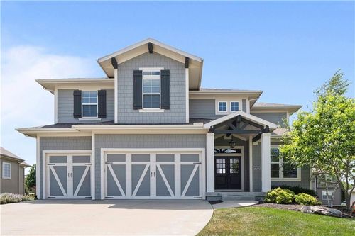 10305 W 170th Pl, Overland Park, KS, 66221-8905 | Card Image