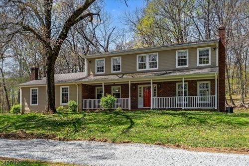 6 Fleming Ct, Long Valley, NJ, 07853-3016 | Card Image