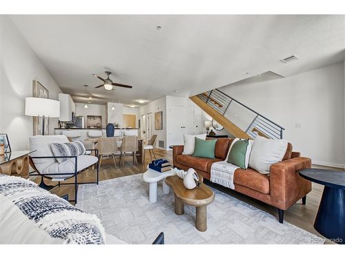 311-3101 Blake St, Denver, CO, 80205-2577 | Card Image