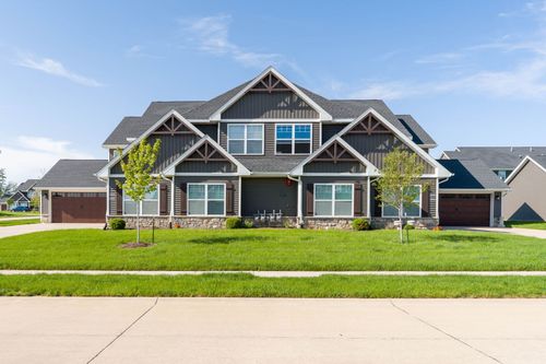 0-2940 Mary Leigh Dr, Bettendorf, IA, 52722-1288 | Card Image
