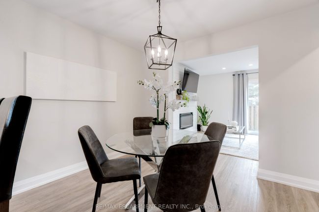 53 - 1115 Paramount Dr, Condo with 3 bedrooms, 2 bathrooms and 1 parking in Stoney Creek ON | Image 9