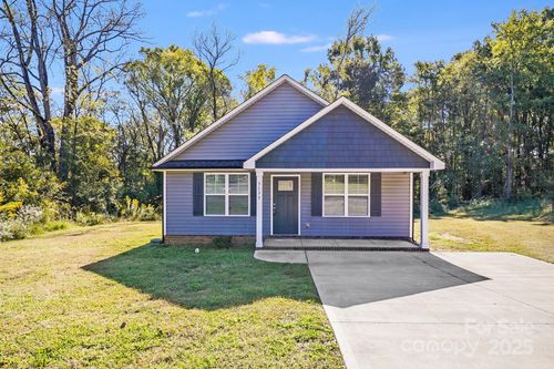 3133 Roberta Rd, Concord, NC, 28027-9080 | Card Image