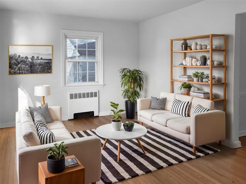 1035 Bonaparte Pl, Baldwin, NY, 11510-4216 | Card Image