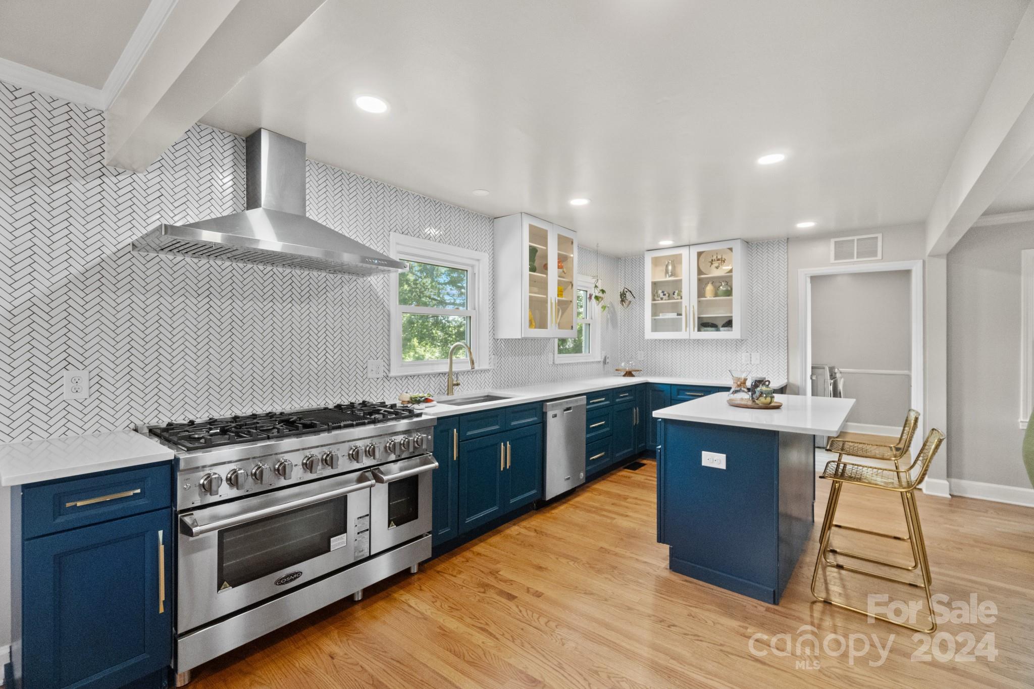 Ashcrest Dr, Charlotte, NC 28217