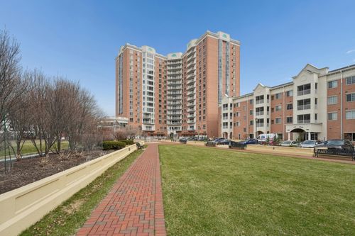 apt-402-6600 Lyndale Ave S, Richfield, MN, 55423-3384 | Card Image