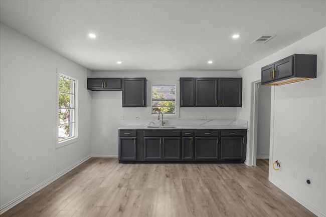 8208 Kender Ln, House other with 3 bedrooms, 1 bathrooms and null parking in White Settlement TX | Image 5