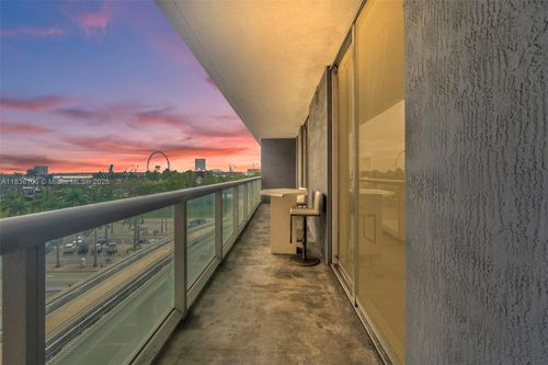 apt-601-50 Biscayne Blvd, Miami, FL, 33132-2926 | Card Image