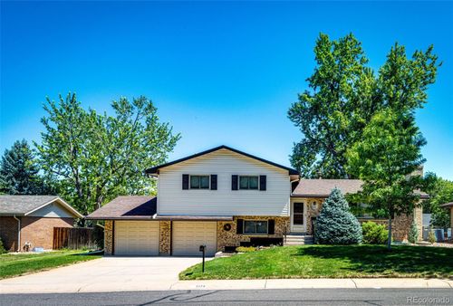 2174 S Estes St, Lakewood, CO, 80227-2323 | Card Image