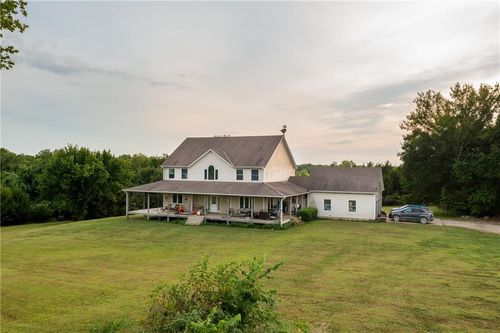 23062 Farlin Rd, Parker, KS, 66072-6013 | Card Image