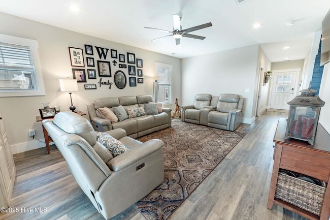 1413 Spot Ln, House other with 4 bedrooms, 3 bathrooms and 2 parking in Carolina Beach NC | Image 19