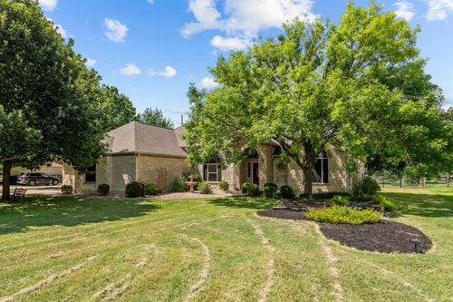 186 Brushy Creek Trl, Hutto, TX, 78634-5413 | Card Image