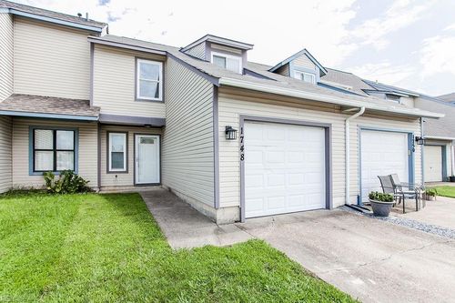 1748 Unicorn Dr, Virginia Beach, VA, 23454-6870 | Card Image