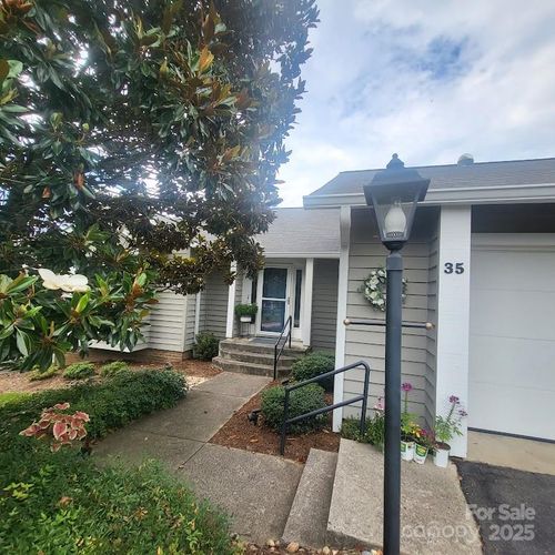 35 Cedarcliff Circle, Asheville, NC, 28803 | Card Image