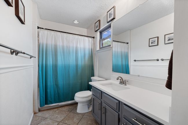 The ensuite bath keeps things simple and serene, with just the right mix of space, light, and clean finishes to start and end your day feeling refreshed | Image 17