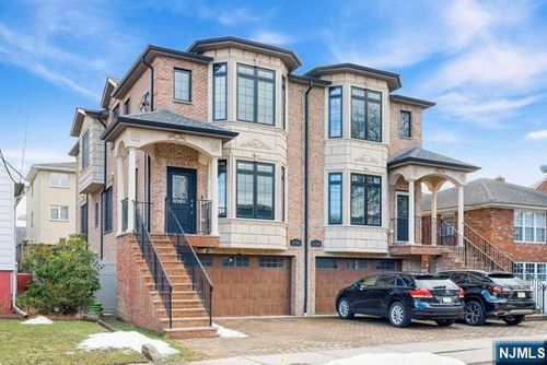 1156 15th St, Fort Lee, NJ, 07024-1706 | Card Image