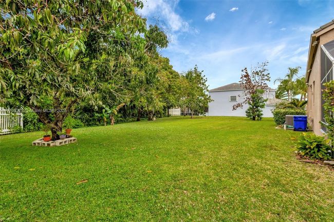 251 Saratoga Blvd E, House other with 4 bedrooms, 3 bathrooms and null parking in Royal Palm Beach FL | Image 39