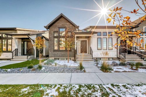 86 Wolf Cres, Okotoks, AB, T1S5T9 | Card Image