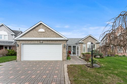 14 Carrick Ave, Keswick, ON, L4P3R4 | Card Image