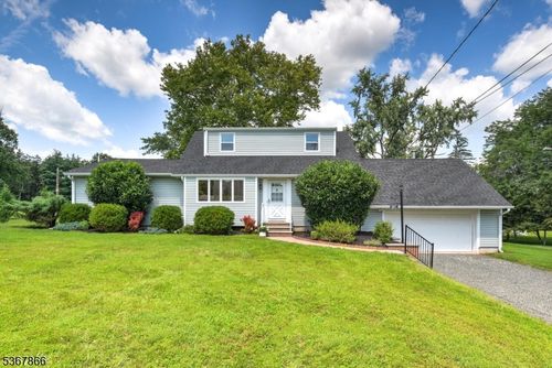 227 Miller Ave, Branchburg, NJ, 08876-3504 | Card Image